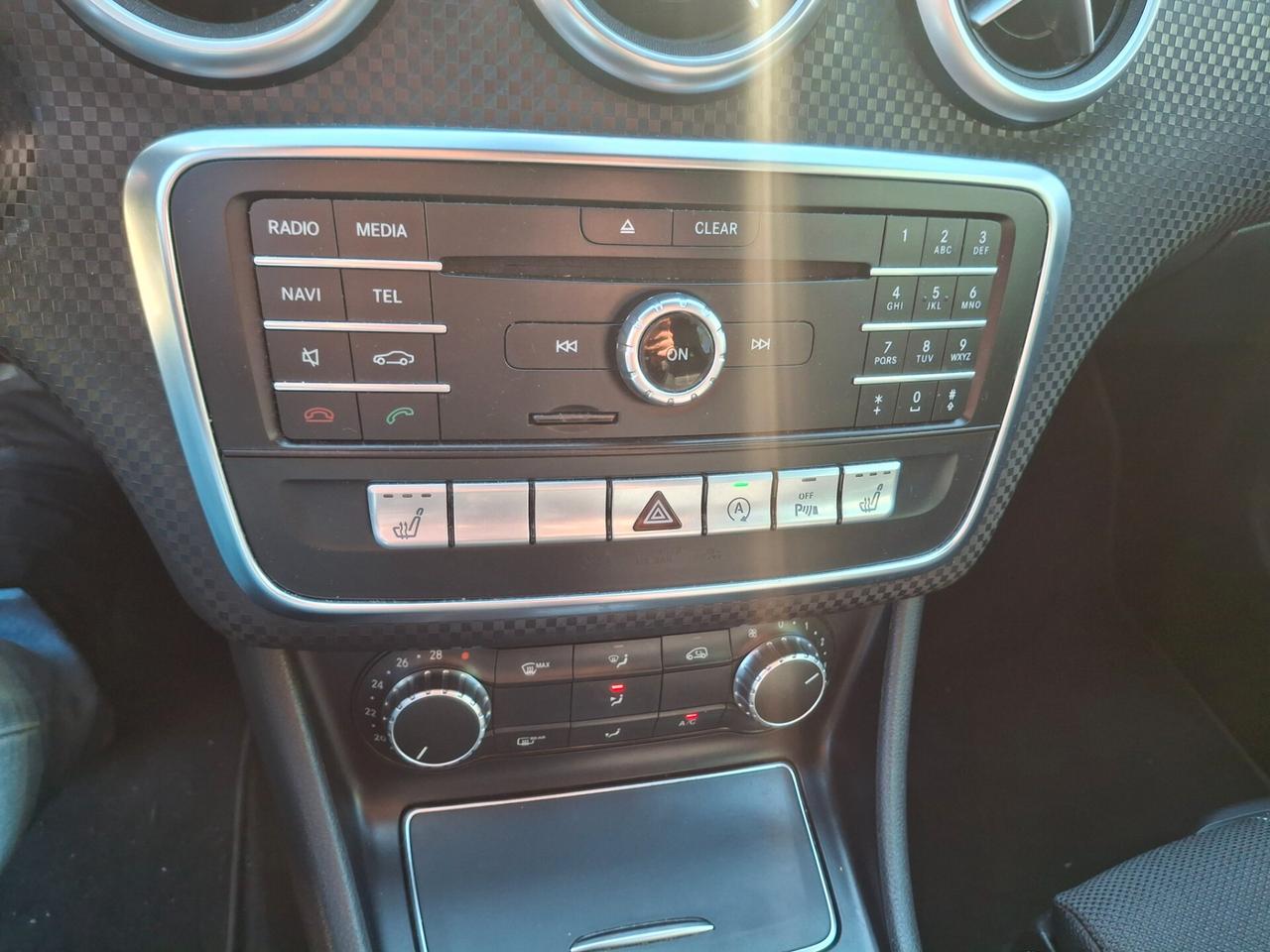 Mercedes-benz A 200 d Premium