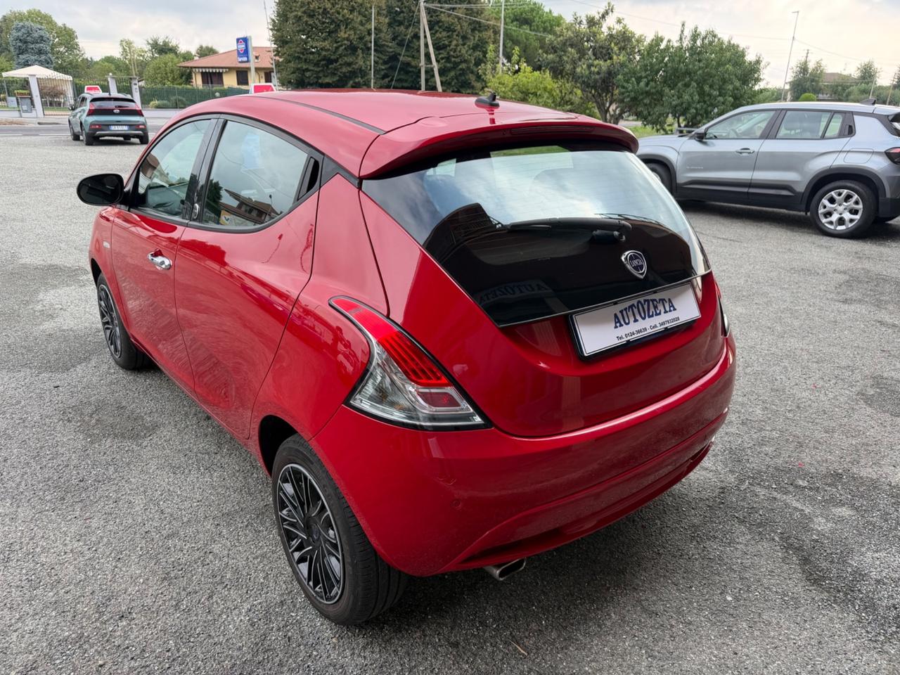 Lancia Ypsilon 1.2 69 CV GPL Elefantino Blu