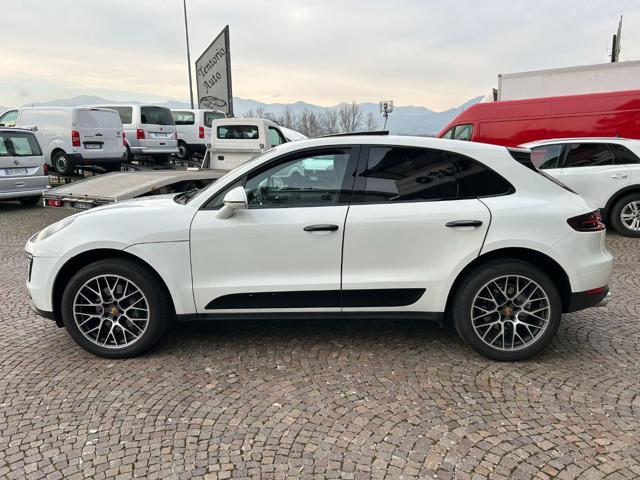 PORSCHE Macan 2.0