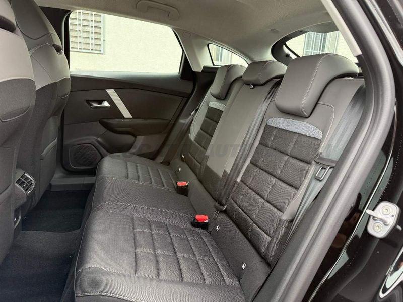 Citroën C4 C4 1.2 puretech Plus s&s 130cv eat8