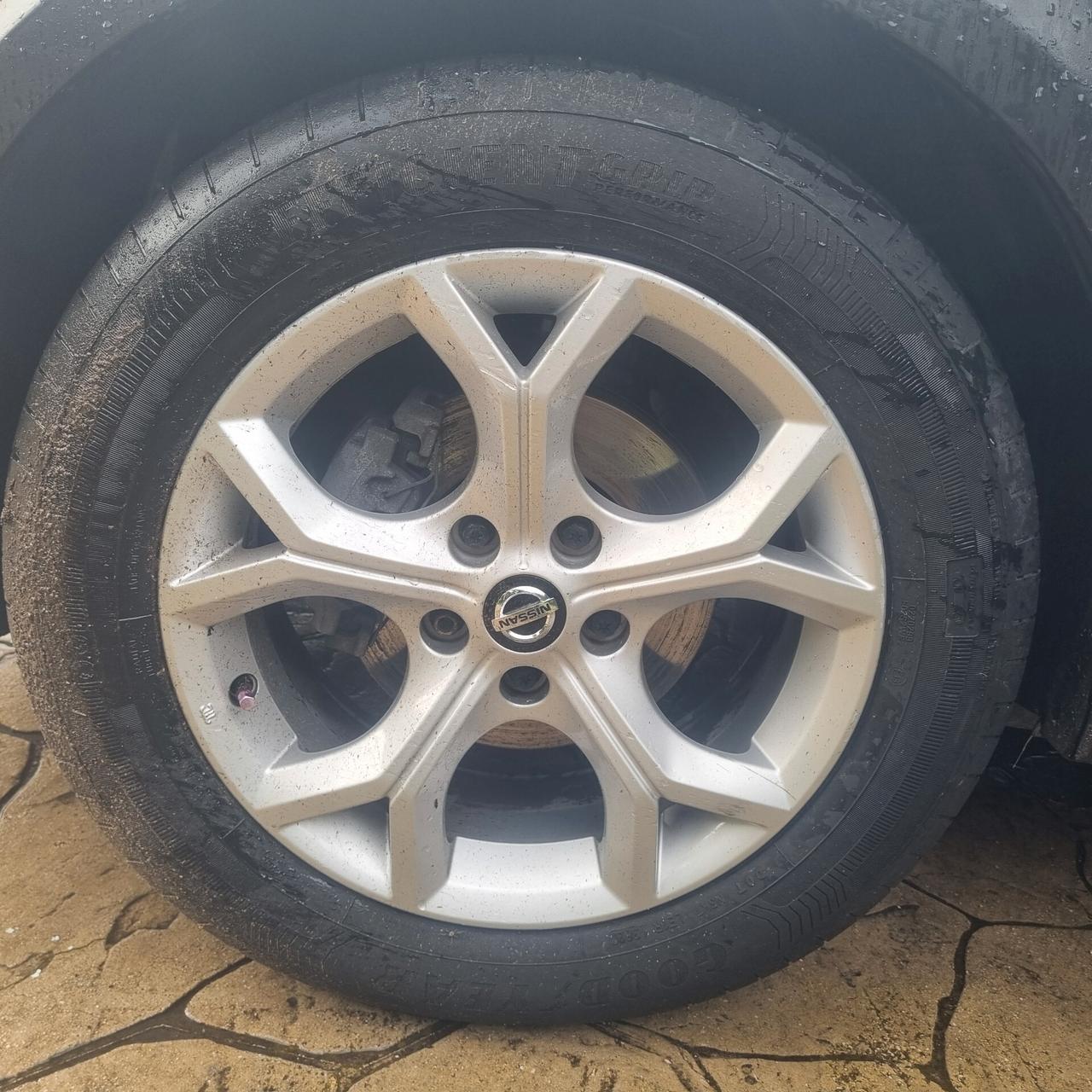 Nissan Juke 1.0 DIG-T 117 CV DCT Tekna