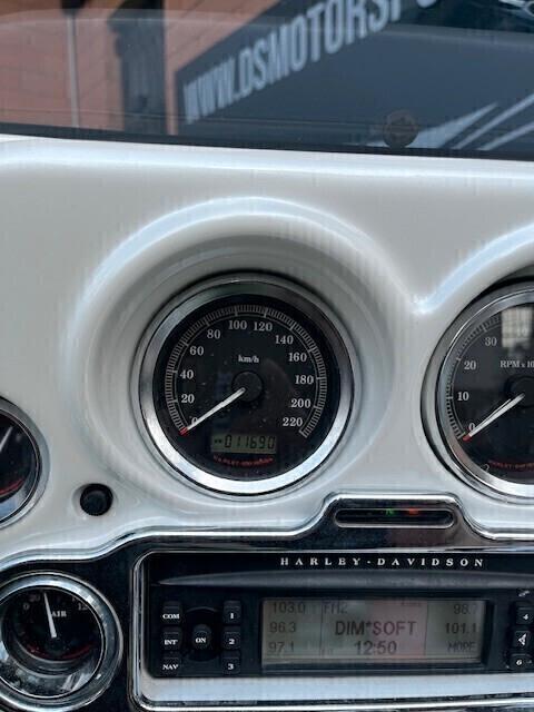 Harley-davidson FLHTCU Ultra Classic Electra Glide Abs