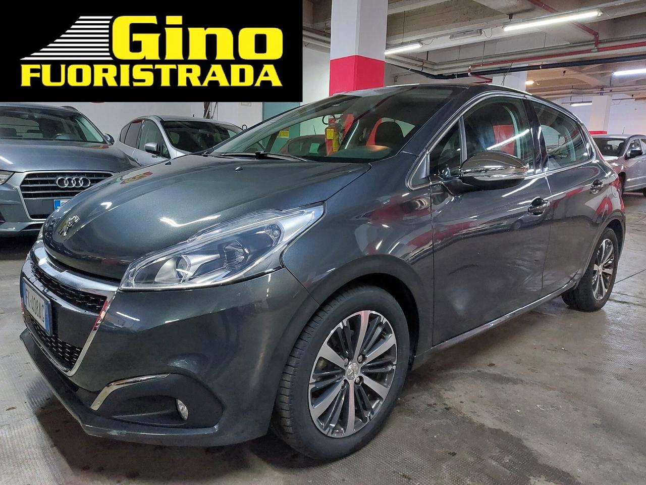 Peugeot 208 PureTech 82 5 porte Allure NAVI BT C.LEGA FENDY