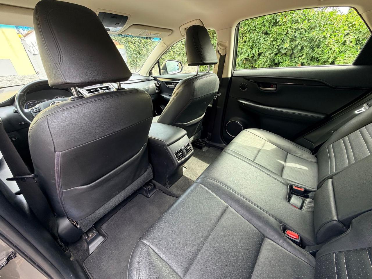 Lexus NX 300h Executive NX 300h HEV #11618