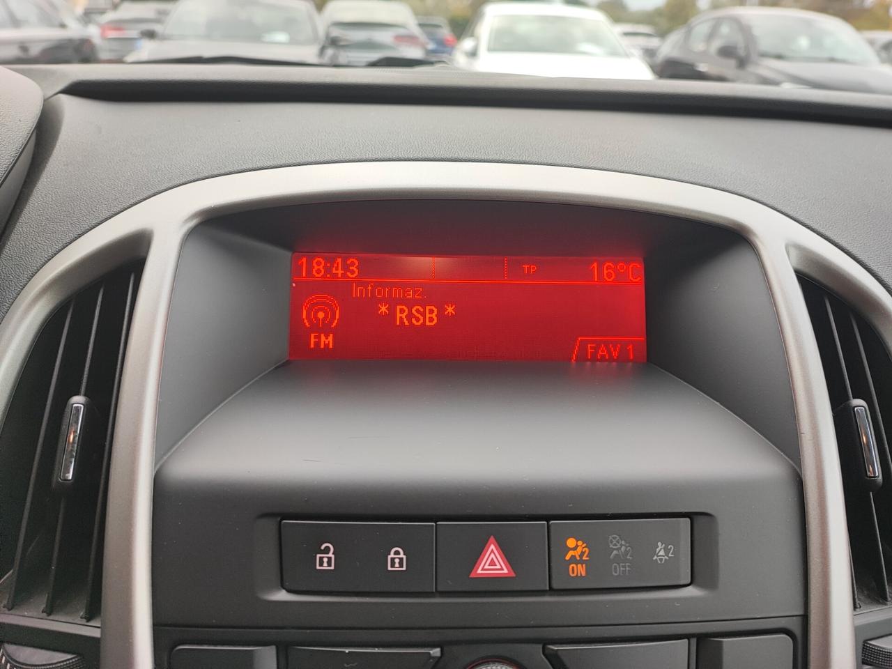 Opel Astra 1.6 115CV Sports Tourer Cosmo