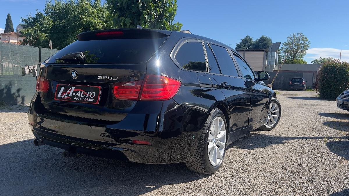 BMW - Serie 3 Touring 320d Touring Business MOTORE NUOVO