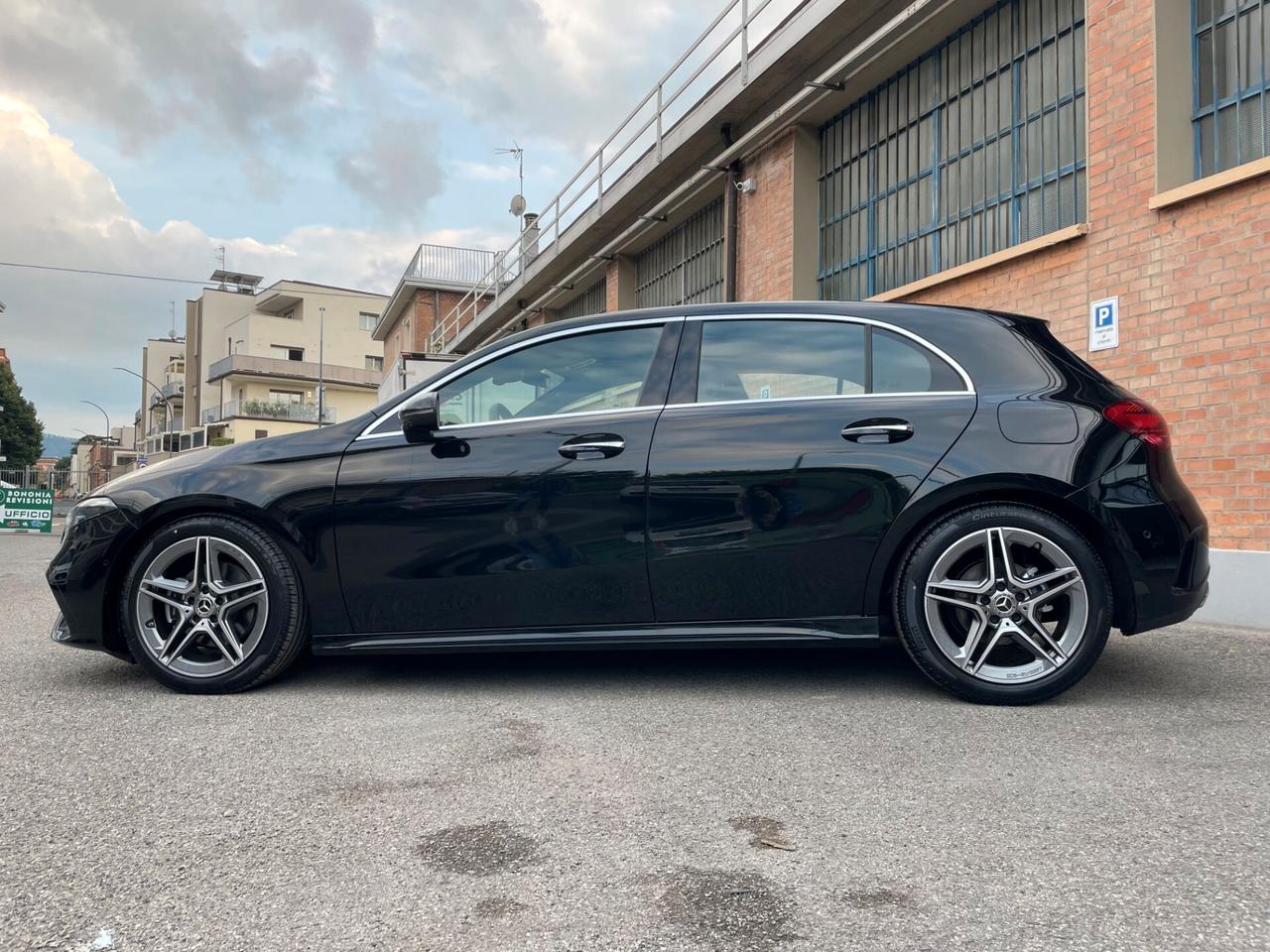 Mercedes-benz A180 Automatica AMG Line Premium