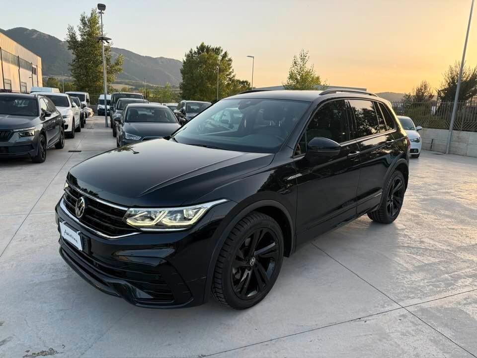 Volkswagen Tiguan 2.0 TDI 150 CV DSG R-Line