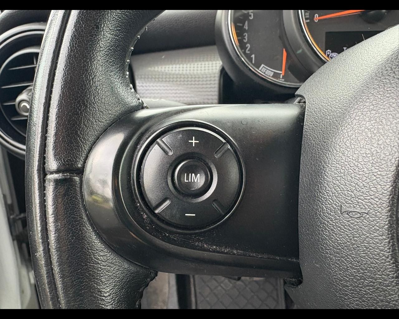 MINI Mini 5 porte (F55) - Mini 1.5 Cooper Boost 5 porte