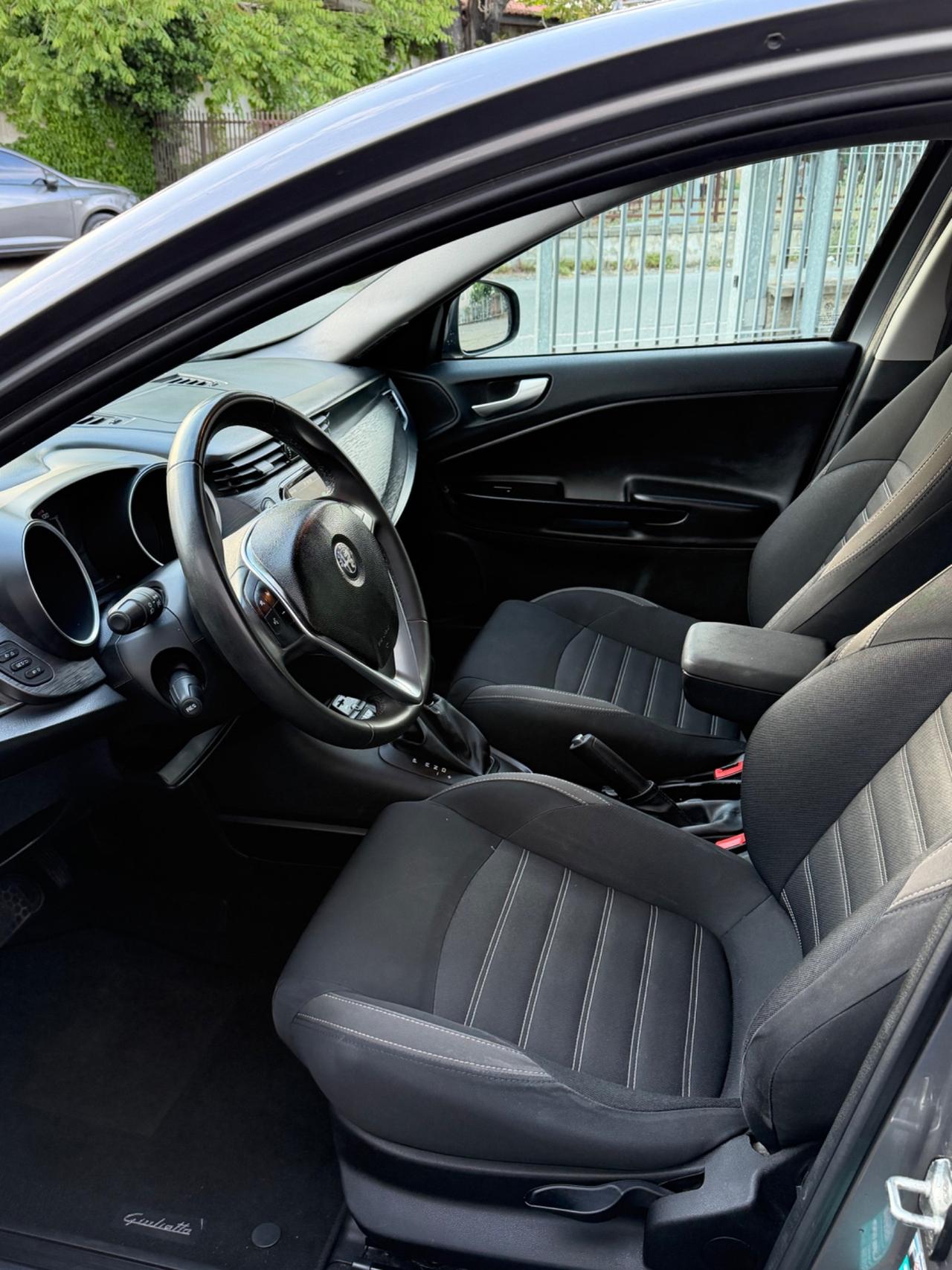 Alfa Romeo Giulietta 1.6 JTDm TCT 120 CV Sport AUTOMATICO