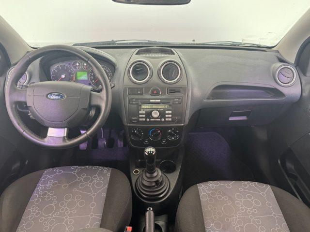 FORD Fiesta 1.2 16V 3p. Ghia