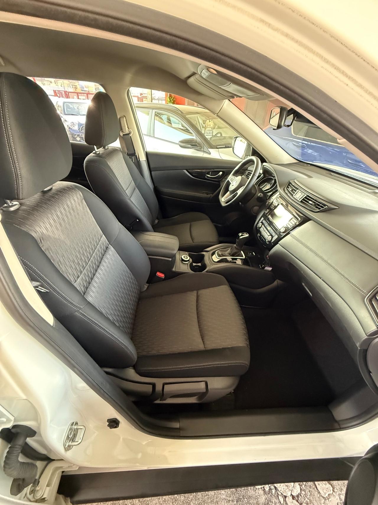 X-Trail 4x4 1.7 Dci -Tekna-unipro-rate-tagliandi certificati