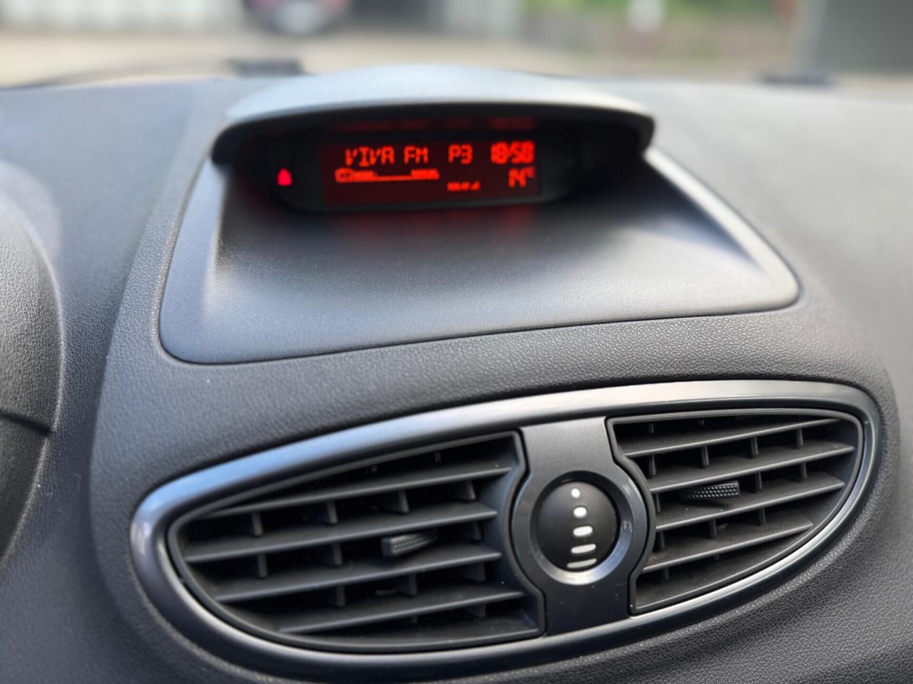 Renault Clio 1.2 TCe 5 porte Le Iene