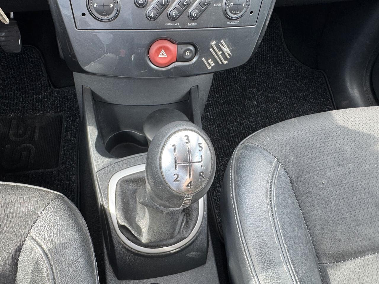 Renault Clio Le Iene 1.2 Benzina 16V 75CV 5p. Man.