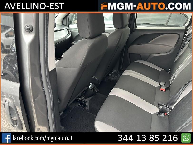 Fiat Doblo 1.6 mjt 120CV Lounge VETTURA 5 posti