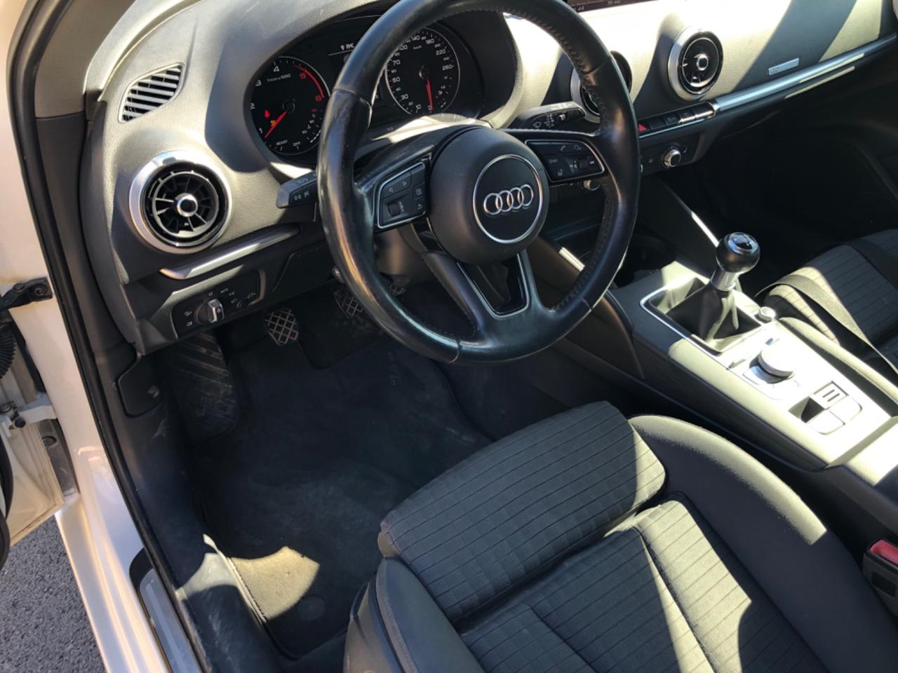 Audi A3 Sportback 1.6 Tdi Ambition S-Line
