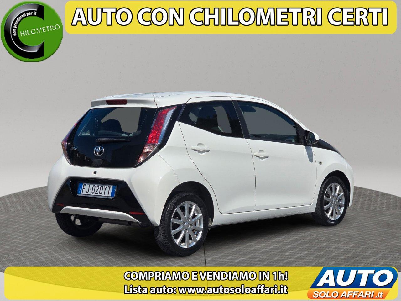 Toyota Aygo 5 Porte 5P 1.0 X-PLAY EURO6B 67.000KM NAVI/CAMERA/RATE/PERMUTE