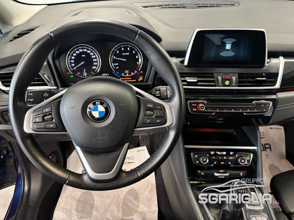 BMW 216 i Gran Tourer Advantage Full Optional