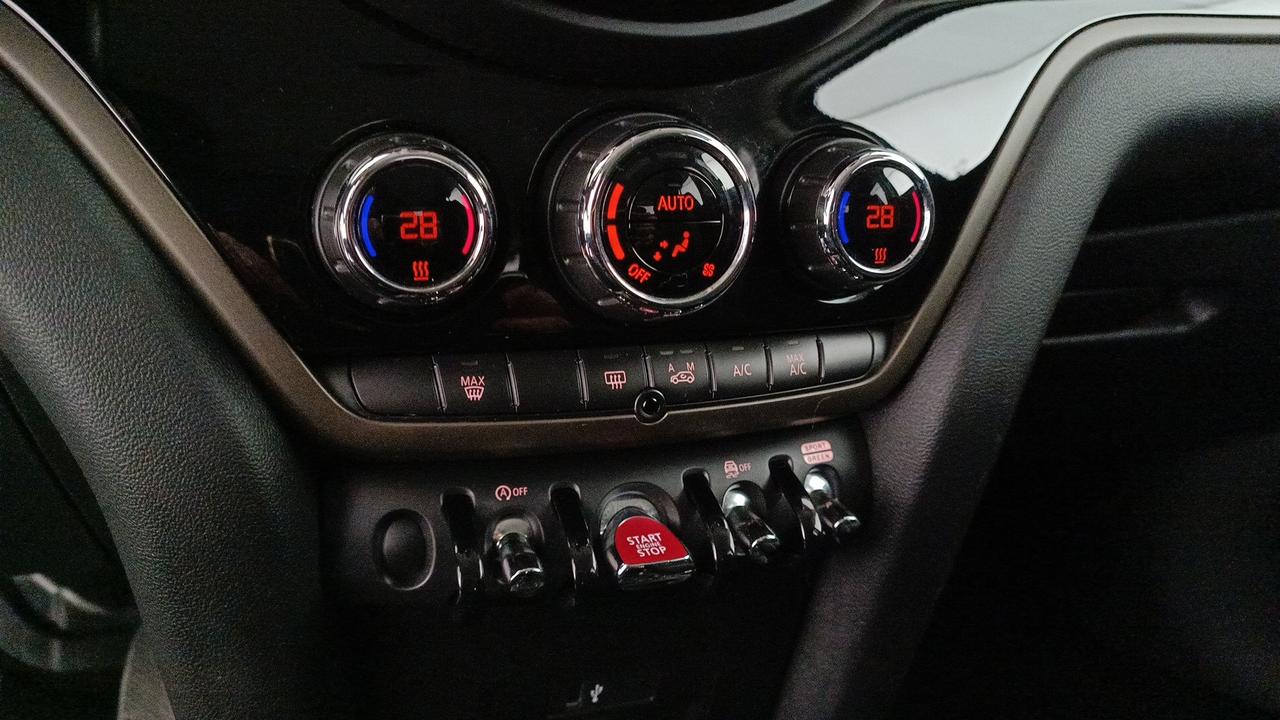 MINI Mini Countryman F60 2017 - Mini Countryman 2.0 Cooper SD Hype auto my18