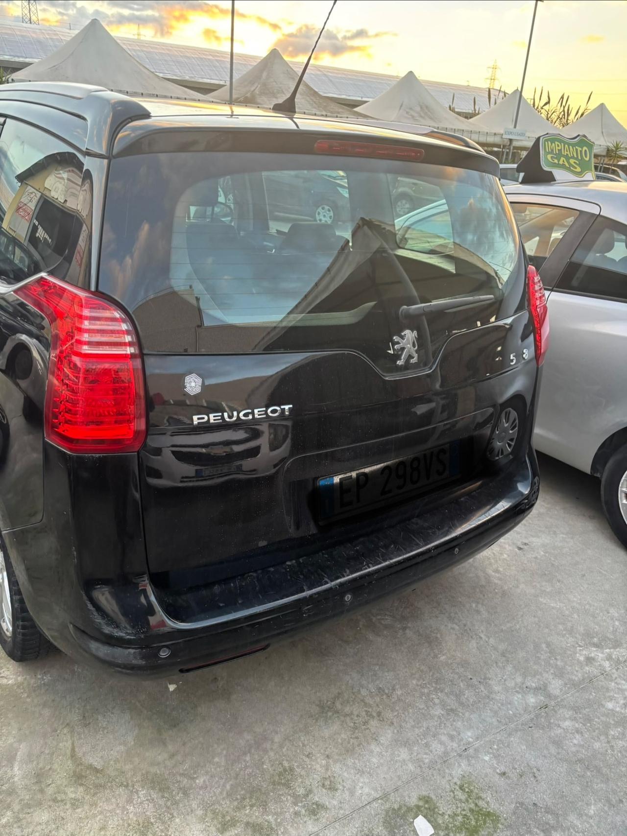 Peugeot 5008 1.6 HDi 112CV Access