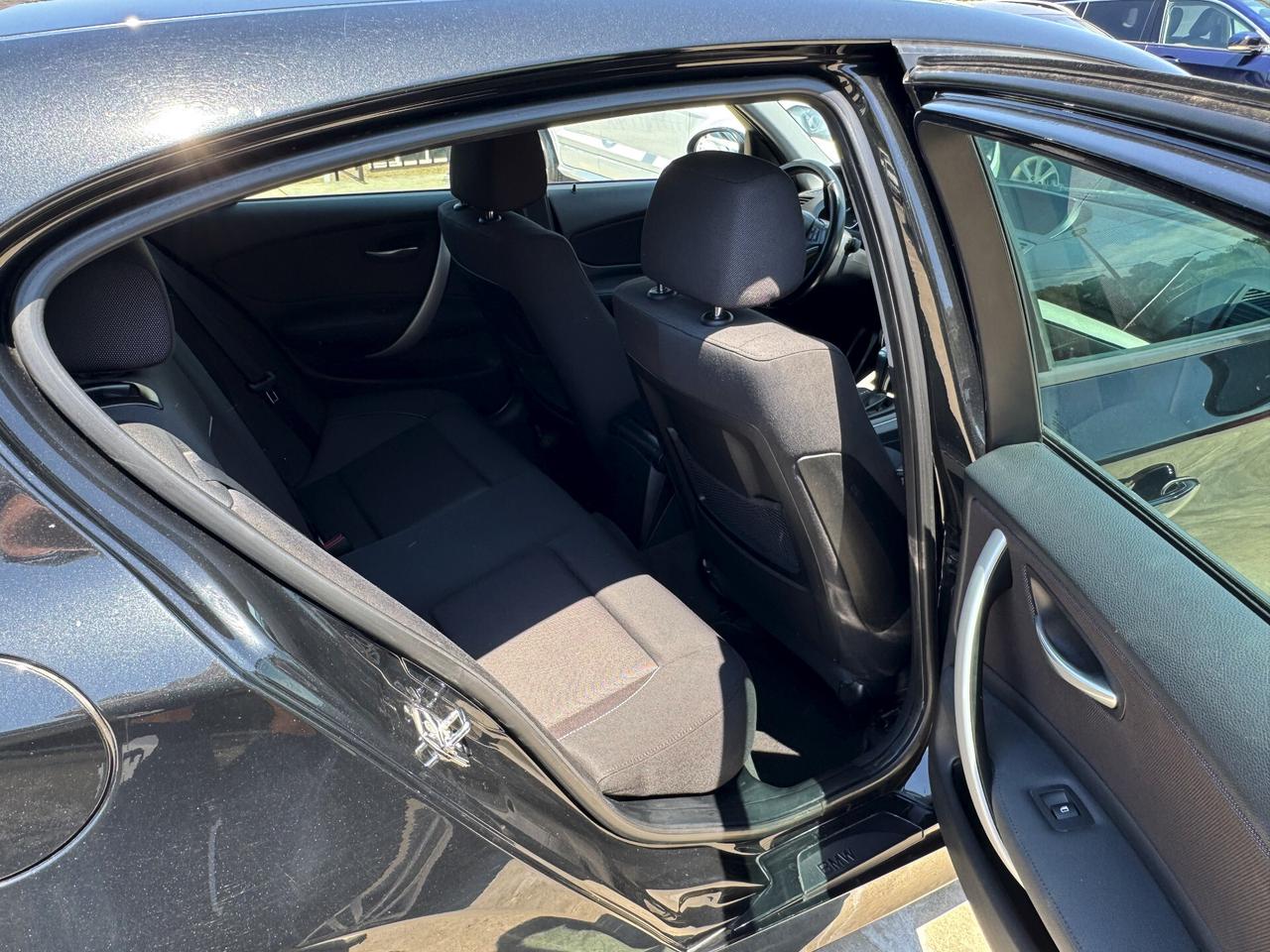 BMW 120d 177CV ATTIVA/NAVY/XENON/AUTOMATICO