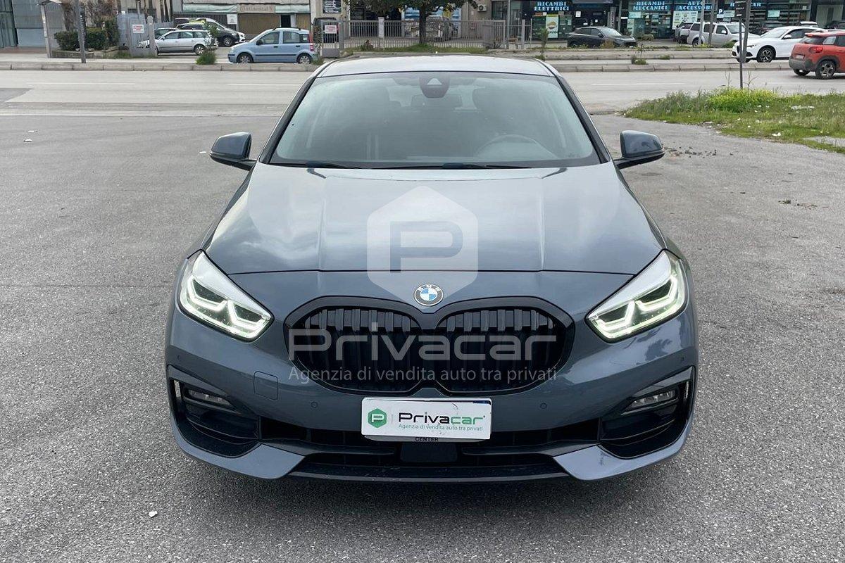 BMW 118d 5p. Advantage