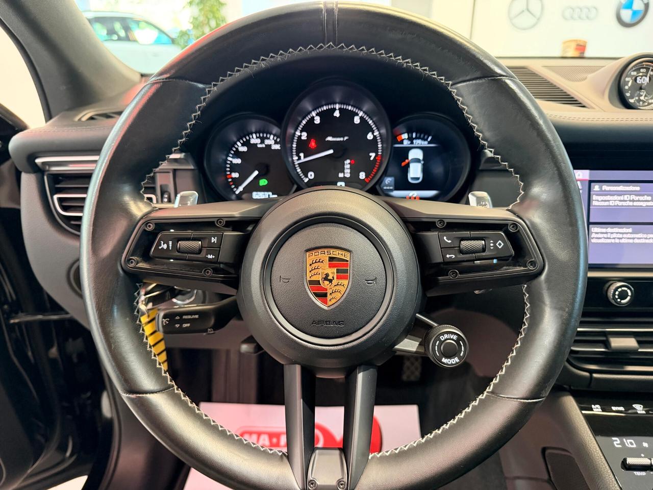 Porsche Macan 2.0 T