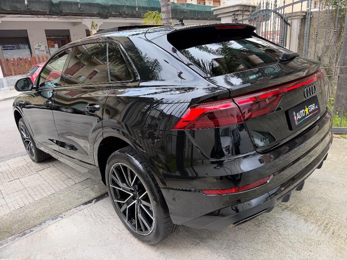 New Audi Q8 50TDI Quattro S-line Identity Black 286CV