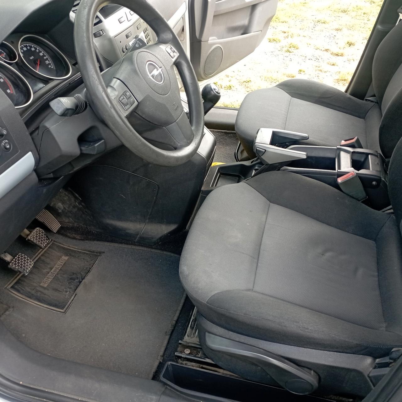 Opel Zafira 1.9 CDTI 120CV Enjoy