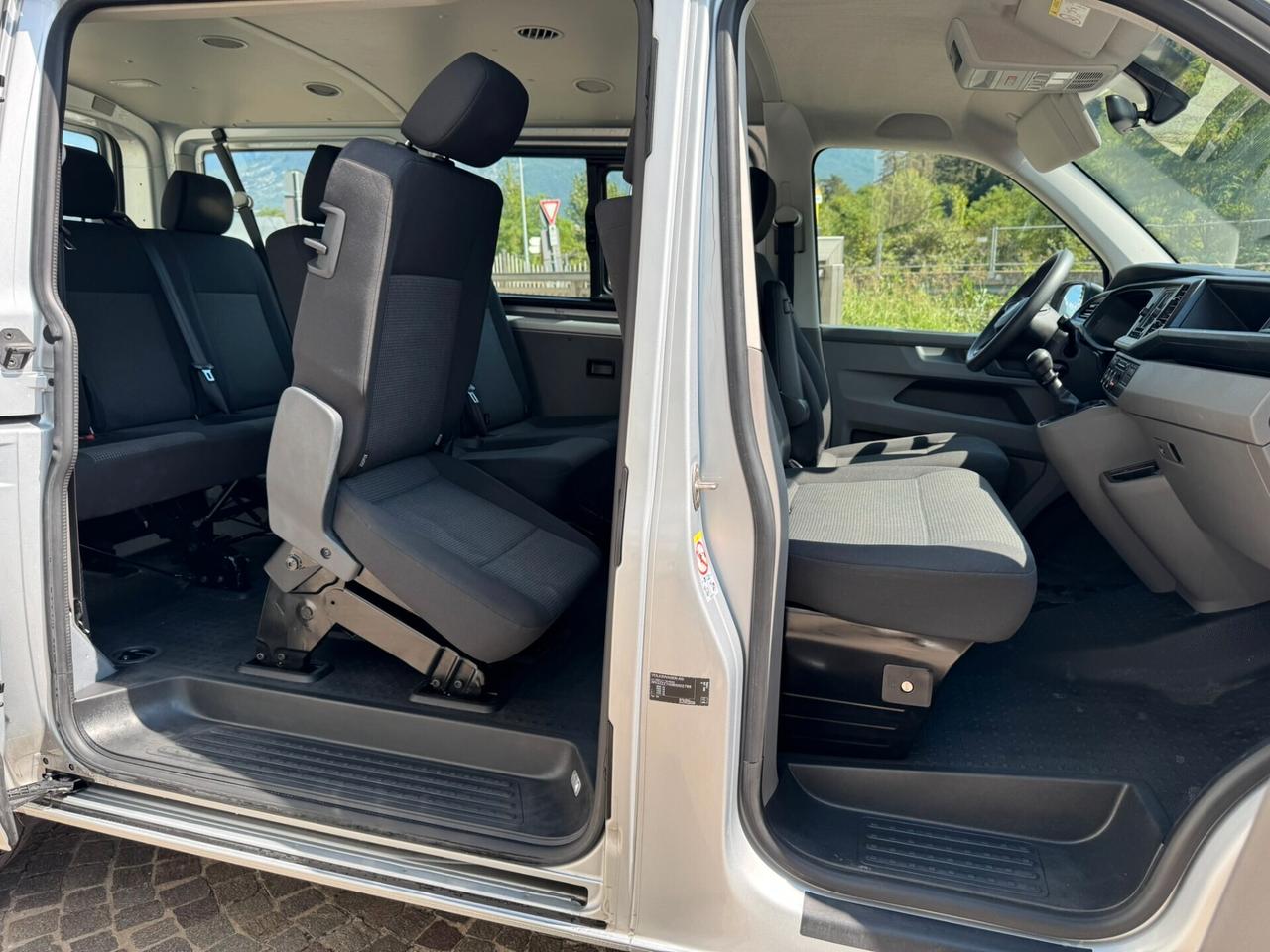 Volkswagen Transporter T6.1 - 2.0 TDI 110CV PC GARANZIA 69000km. 9 posti