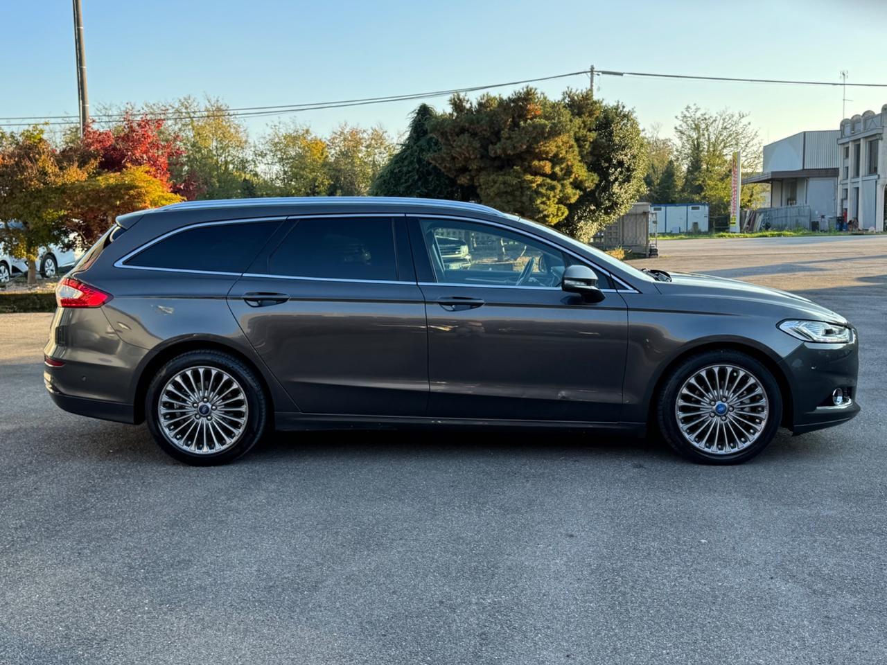 Ford Mondeo 2.0 TDCi 150 CV S&S Powershift 5 porte DISTRIBUZIONE ESEGUITA EURO 6