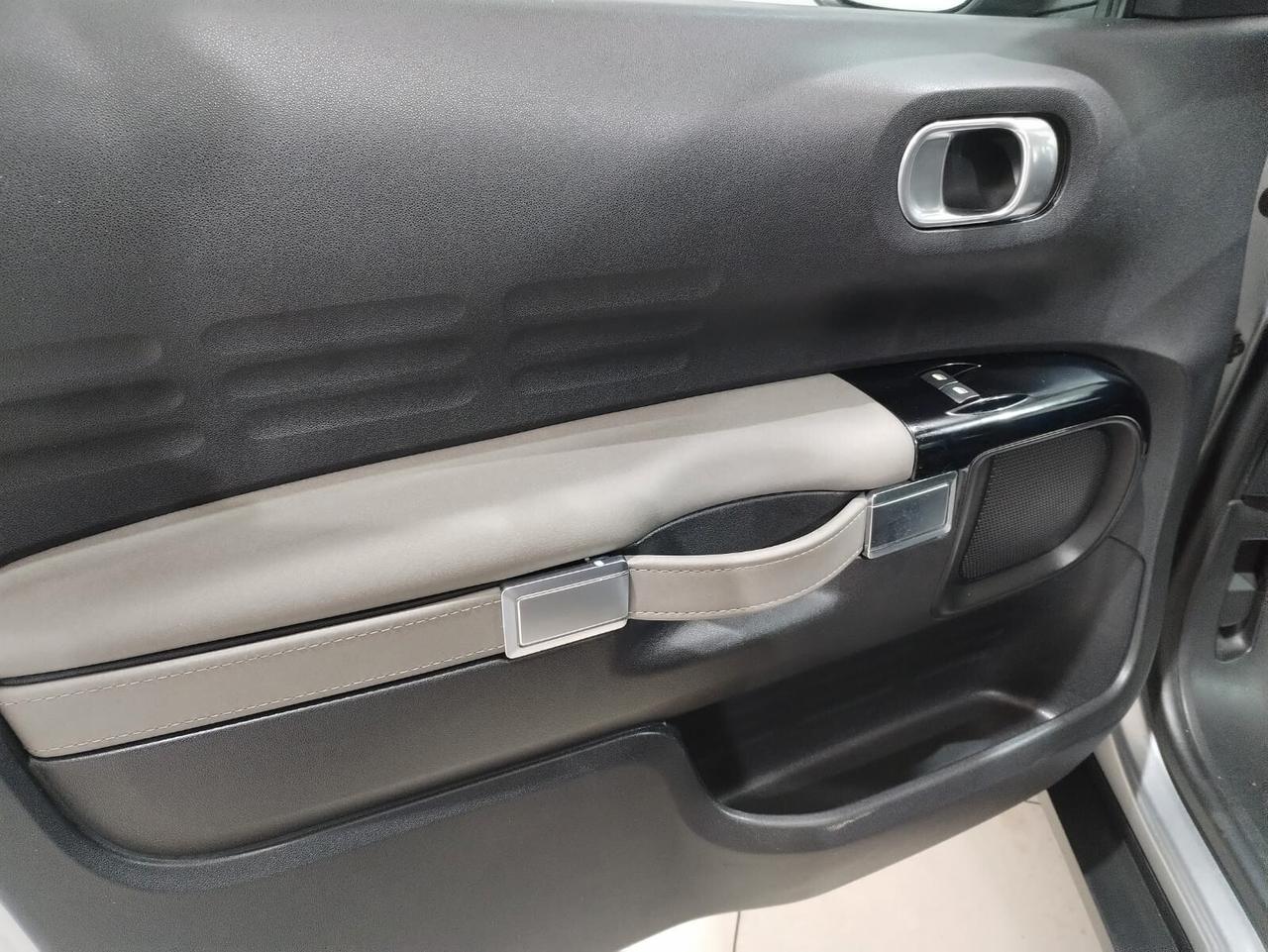 Citroen C4 Cactus BlueHDi 100 S&S Shine