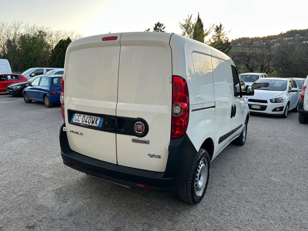 Fiat Doblò 1.4 T-Jet Natural Power Long 2020