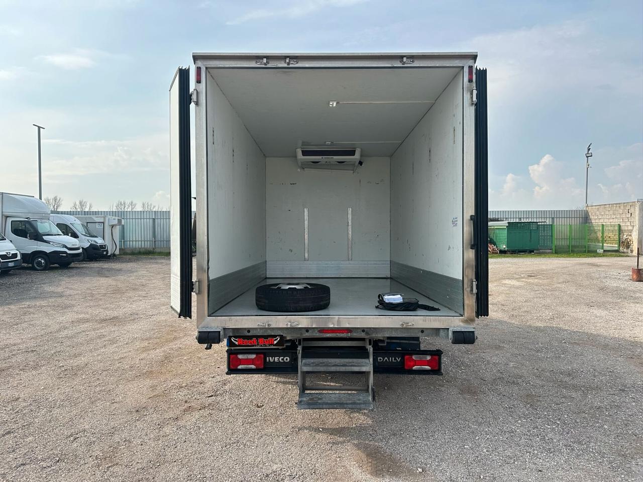 IVECO DAILY 35C15 GRUPPO E CELLA FRIGO THERMOKING STRADA RETE 380 V. RIF:2125