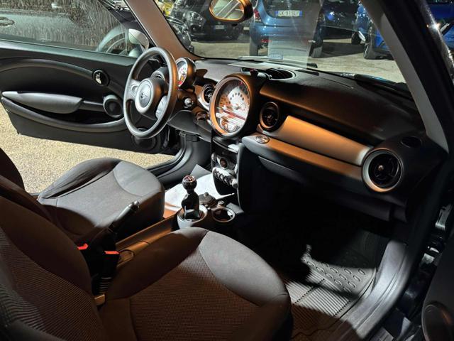 MINI Cooper 1.4 16V One