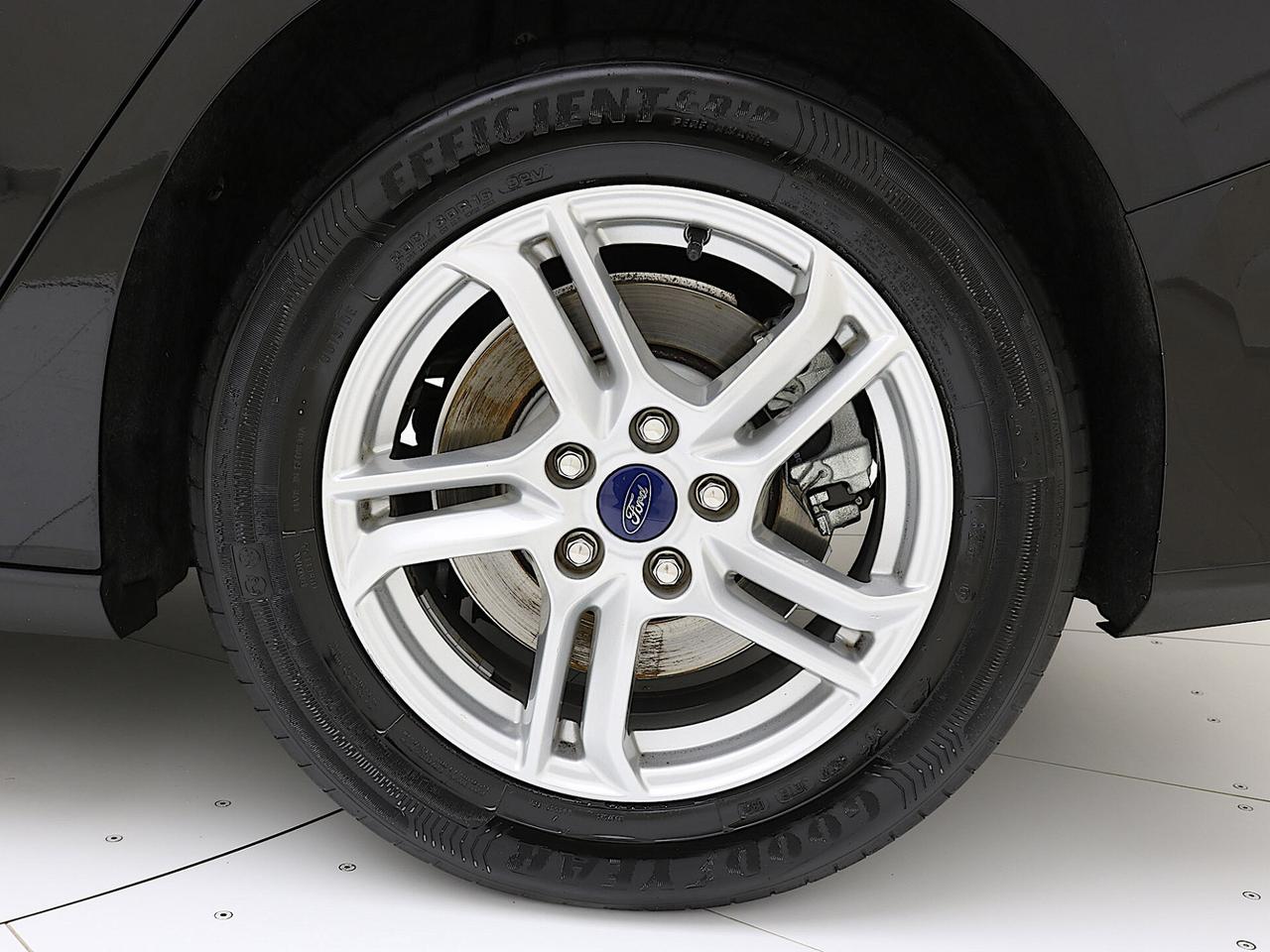 Ford Focus 1.5 EcoBlue 120 CV auto SW Business