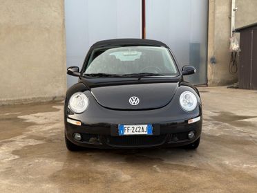 Volkswagen New Beetle 1..4 Cabrio benzina