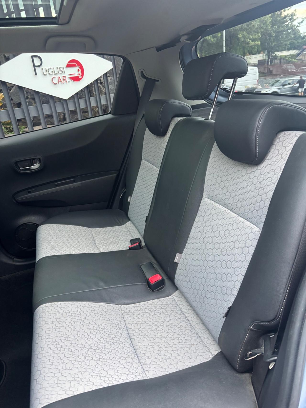 Toyota Yaris 1.4 D-4D 5 porte Lounge