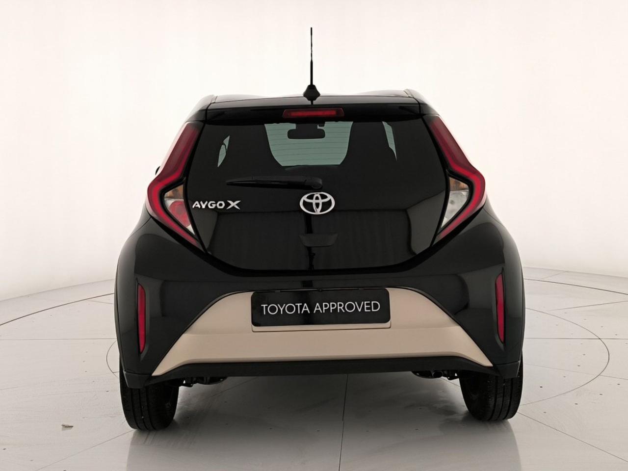 Toyota Aygo x 1.0 trend 72cv