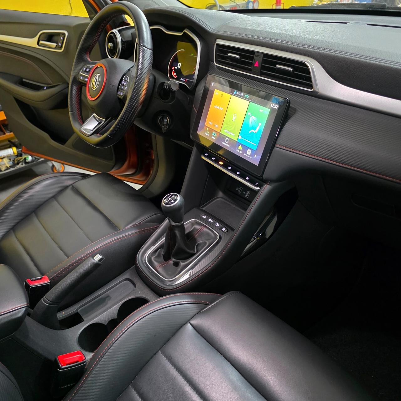 Mg ZS 1.5 VTi-tech Luxury AZIENDALE