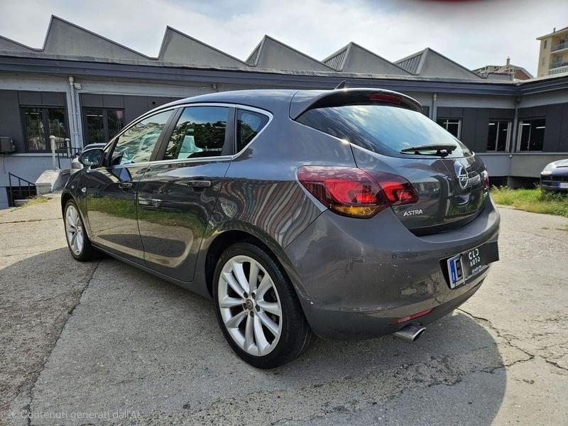 Opel Astra Astra 5p 1.4 turbo Cosmo