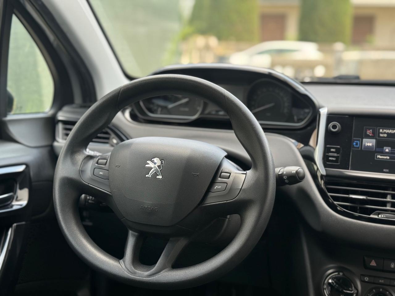 Peugeot 208 1.4 HDi 68 CV Led unico prop. 2015