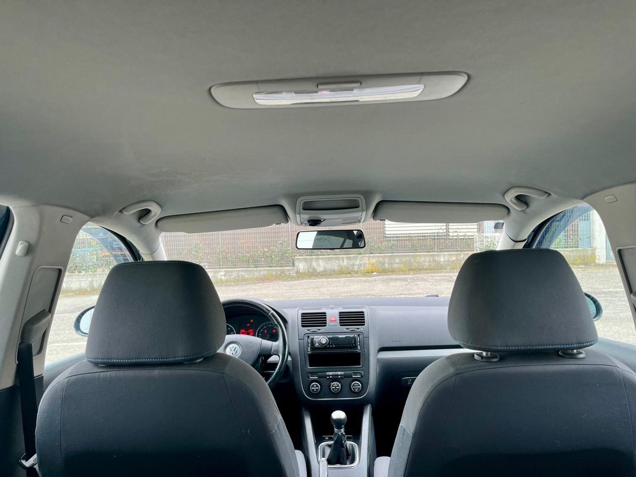 VW Golf 1.6benz 2007 154.000km cinghia e tagliando fatti