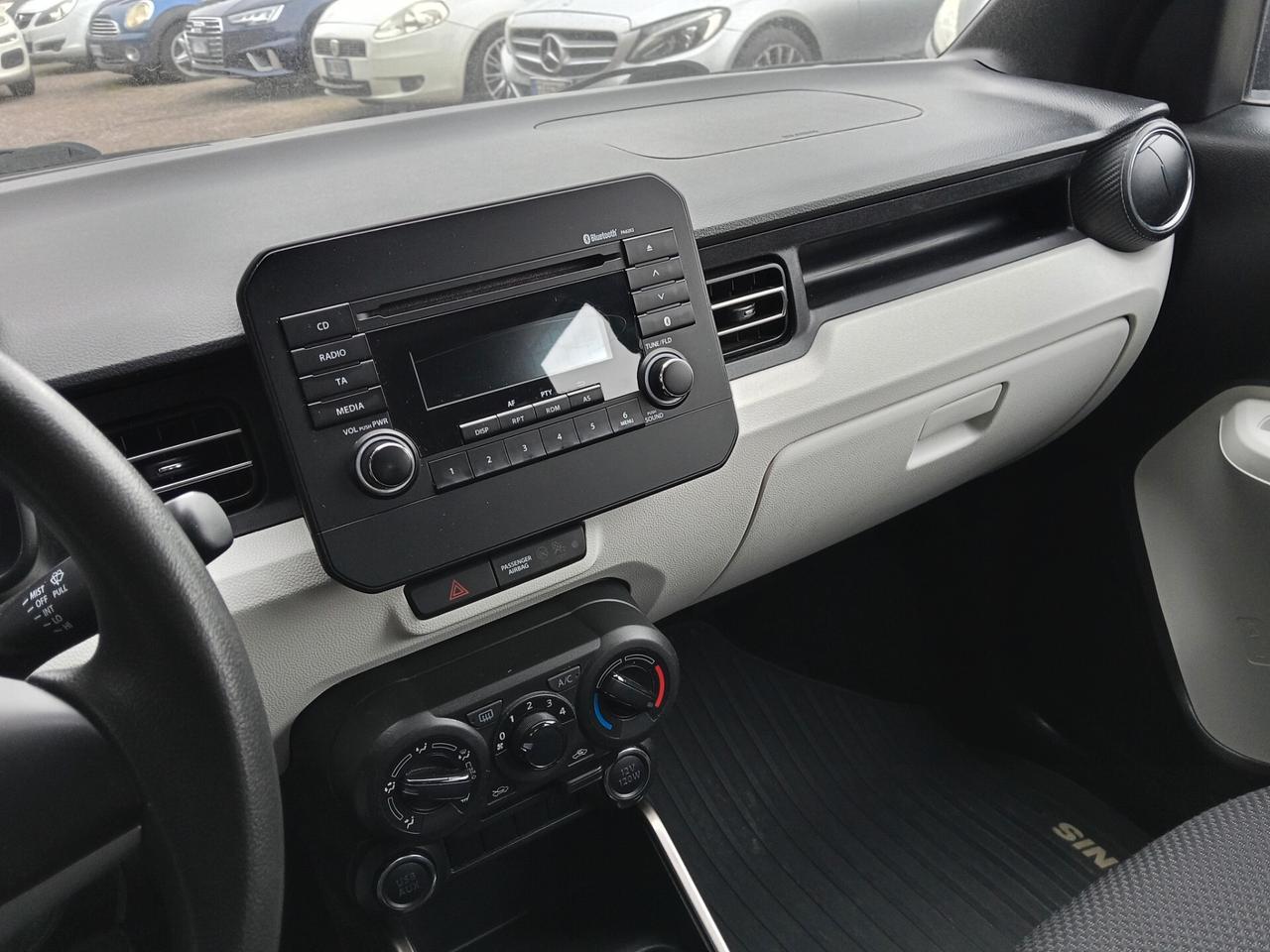 Suzuki Ignis 1.2 Dualjet Top