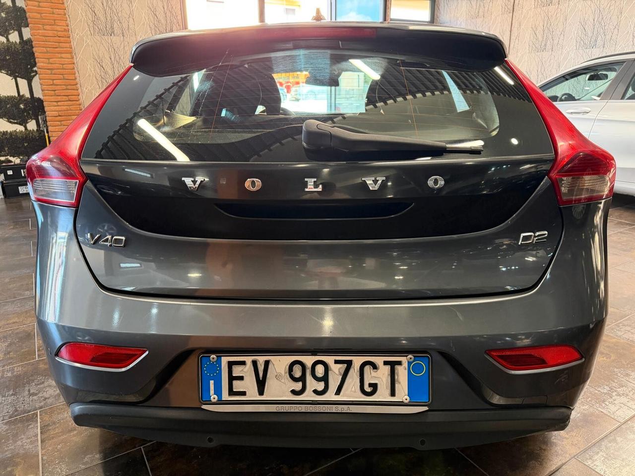 Volvo V40 D2 1.6 Summum