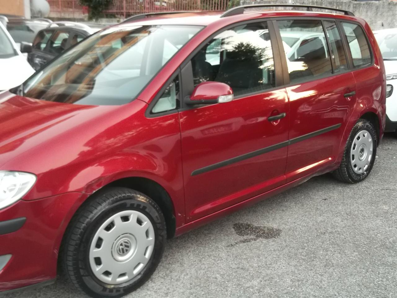 Volkswagen Touran 1.6 Trendline Bifuel G - 30