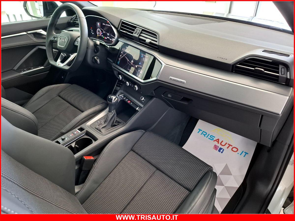 AUDI Q3 SPB 40 2.0 TDI S-Tronic Quattro S-Line Black Identity (TETTO PANORAMICO APRIBILE)