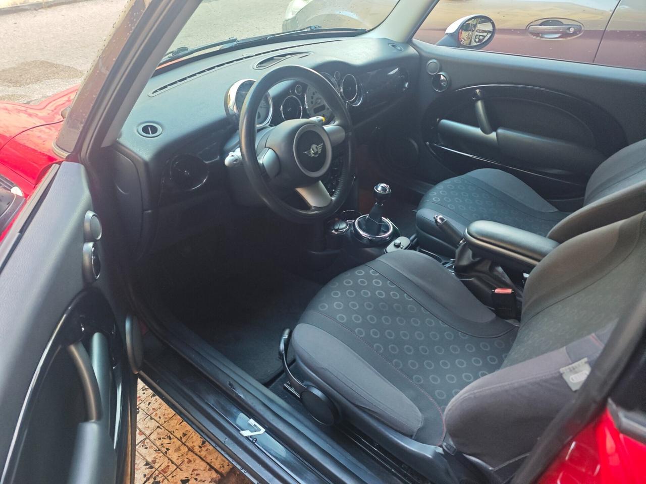 Mini 1.6 16V One Seven