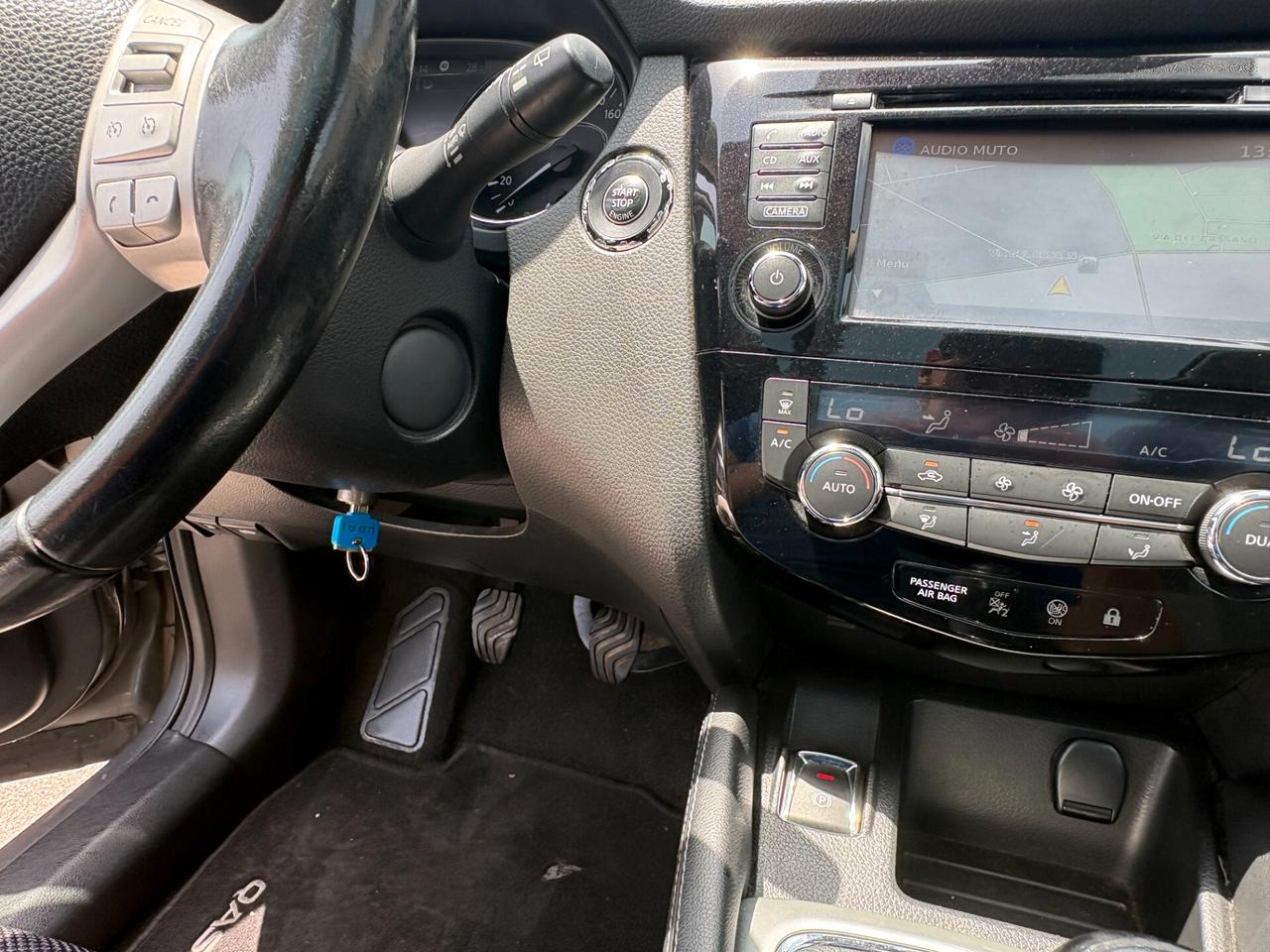 Nissan Qashqai 1.5 dCi Tekna TETTO PANORAMICO