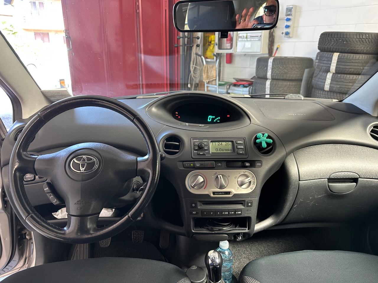 Toyota Yaris 1.0 3p Sol unipropr. ok neopat. GARANZIA